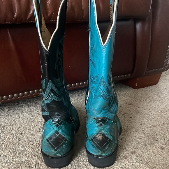 Hondo Boots - Picture 4 of 10